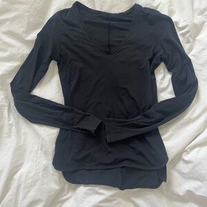 Black Lululemon long selve shirt